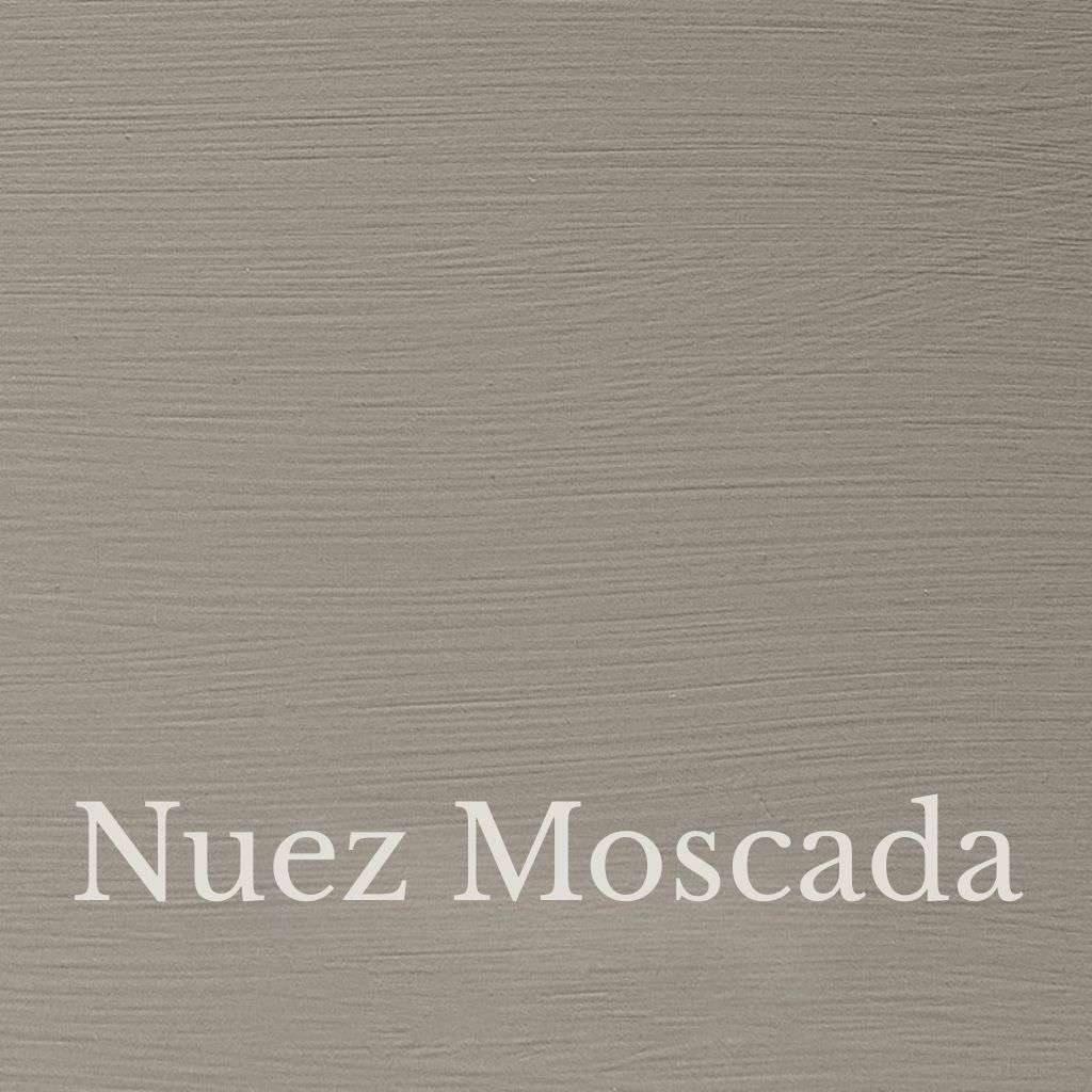 EPOQA NUEZ MOSCADA